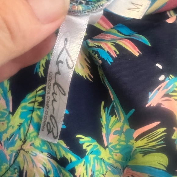 Lulu-B Vibrant Tropical Print Skirt/ skirt sz M - Picture 3 of 4